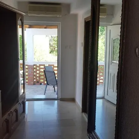 Tatjana Apartment *